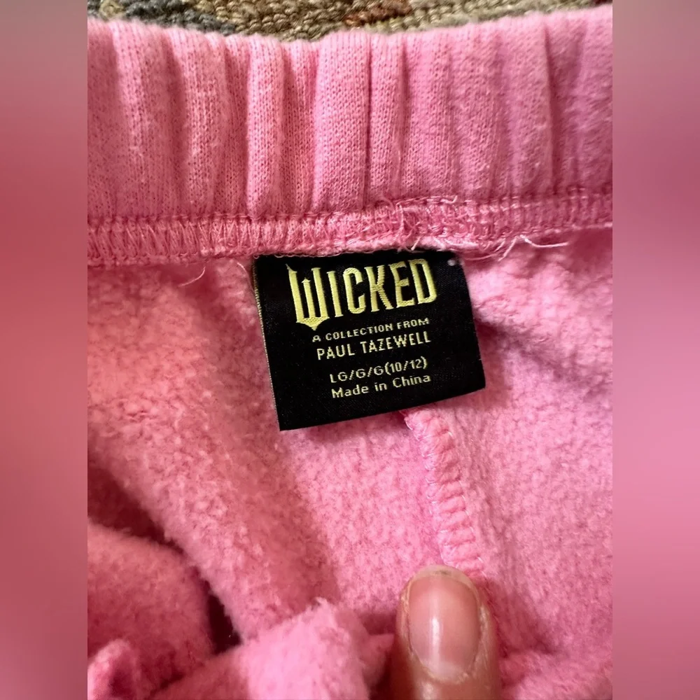Wicked size 10